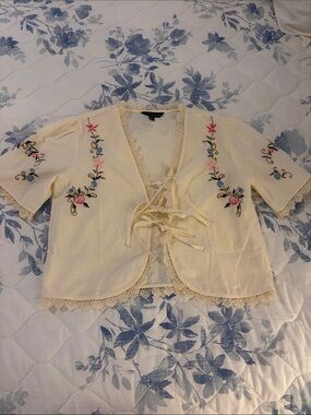 Studio Cream Embroidered Tie-Front Crop Blouse